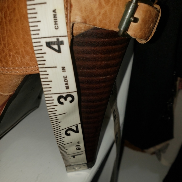 MiA leather high heel buckle boots. SIZE 7 - Picture 9 of 9